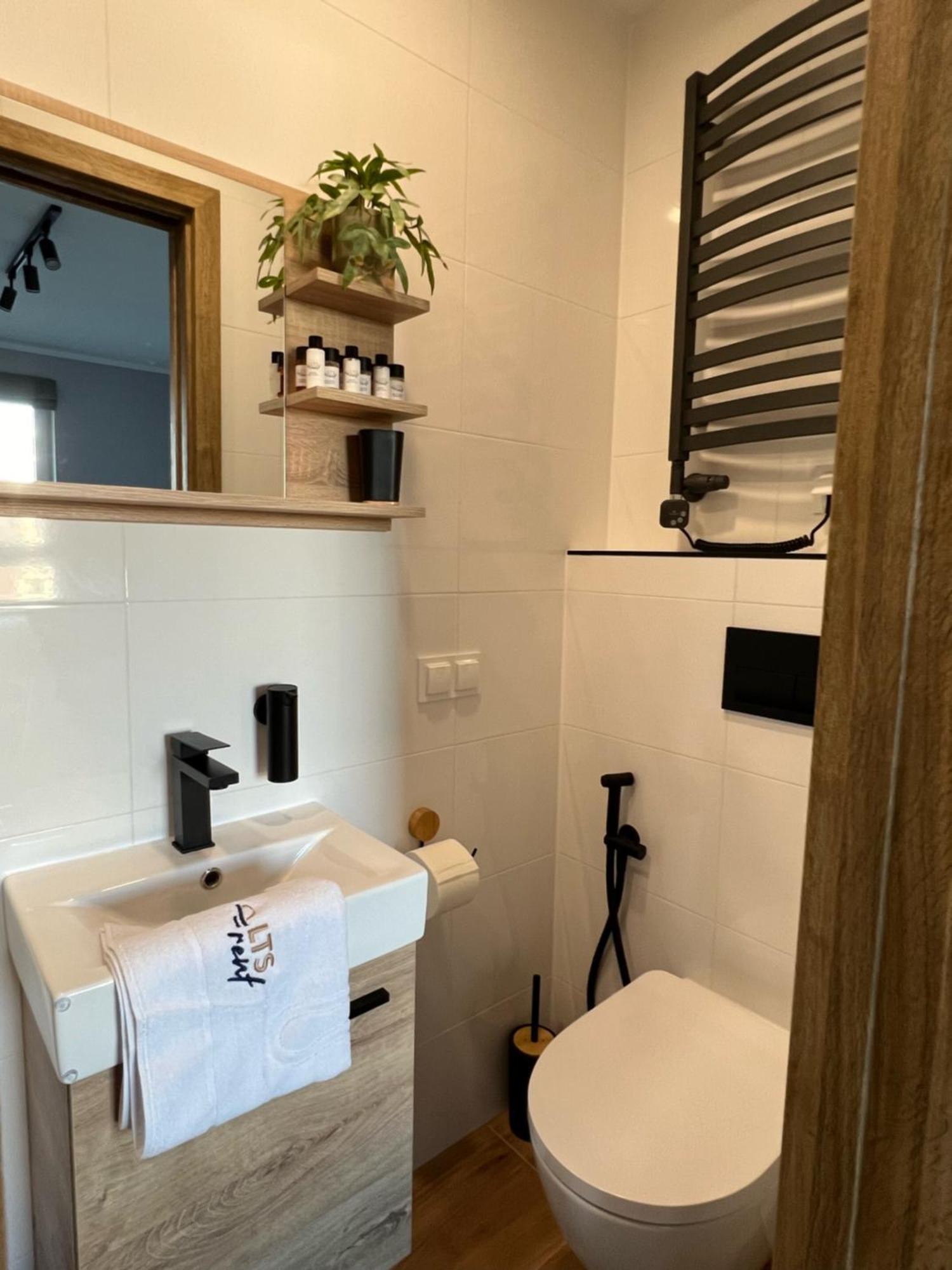 Lts Rent Luxury & Comfortable Residence Letnica 格但斯克 外观 照片